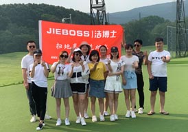 揮越巔峰、縱情果嶺，潔博士冠軍小組鐘山高爾夫體驗(yàn)之旅